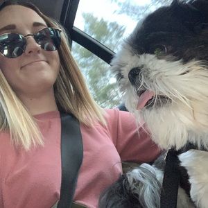 Meet your Posher, Julia